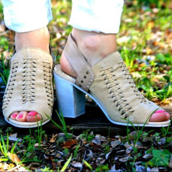 Nude Leather Distressed Braided Slingback Mule - Picture 5 of 5